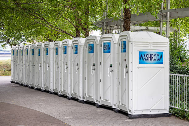 Best Portable restroom trailer rental  in Great Neck Gardens, NY